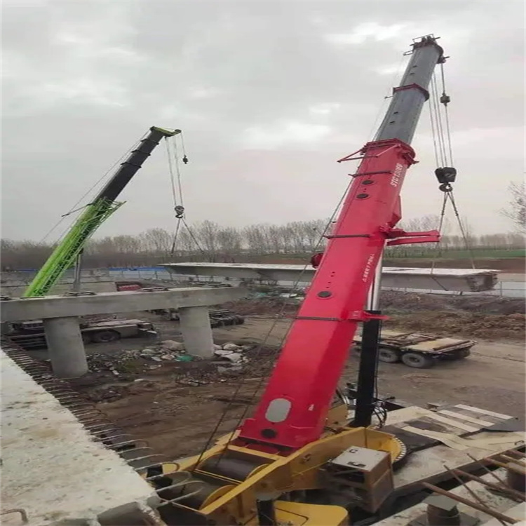 沙溪镇钢构件起吊,吊点采用几点绑扎